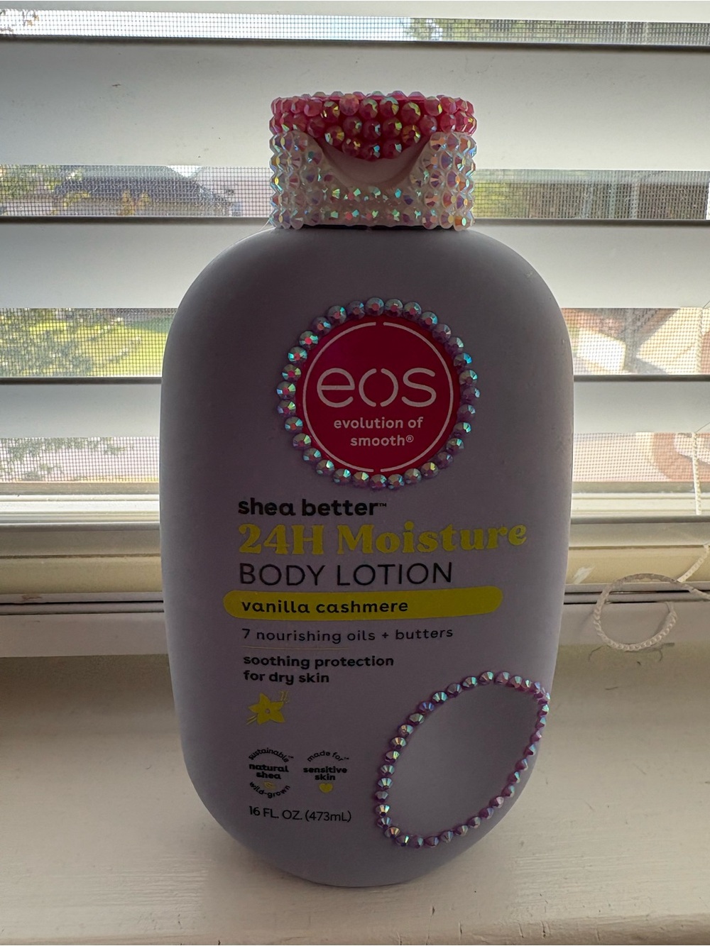 eos Shea Better 24H Moisture Body Lotion - Vanilla Cashmere (Purple)